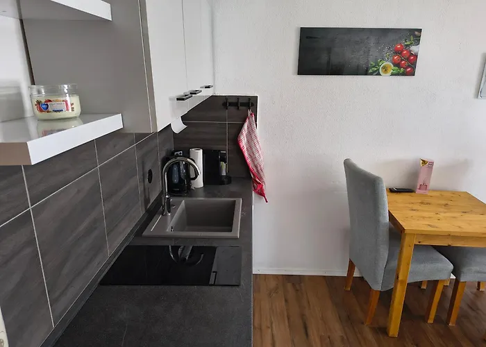 Pool Sauna Netflix Bike Parking Wifi Ytpremium 公寓 *